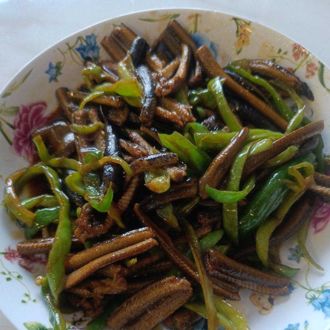 青椒麻油鳝丝