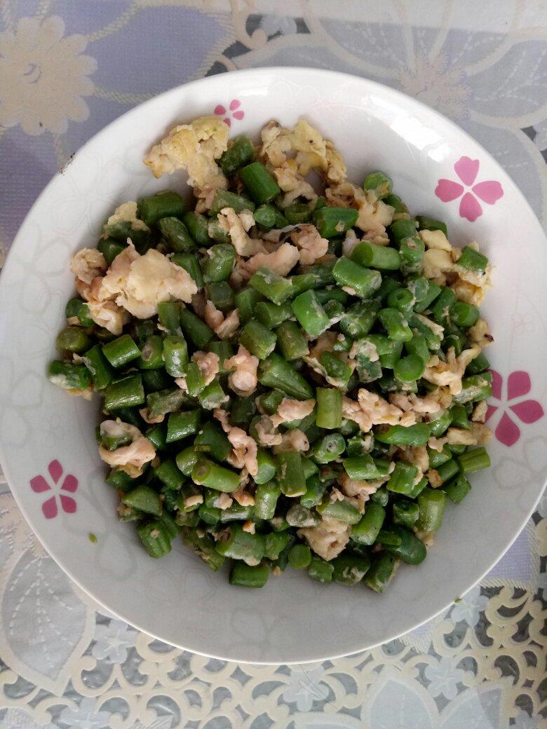 豆角炒鸡蛋