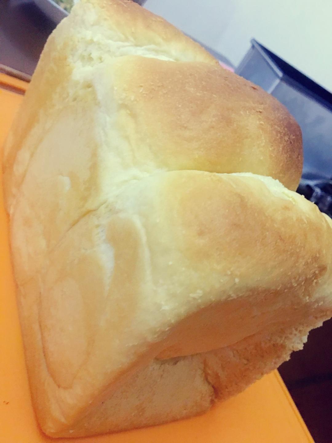 【感恩手作】—云端土司（满室奶香柔软筋道）椰香style