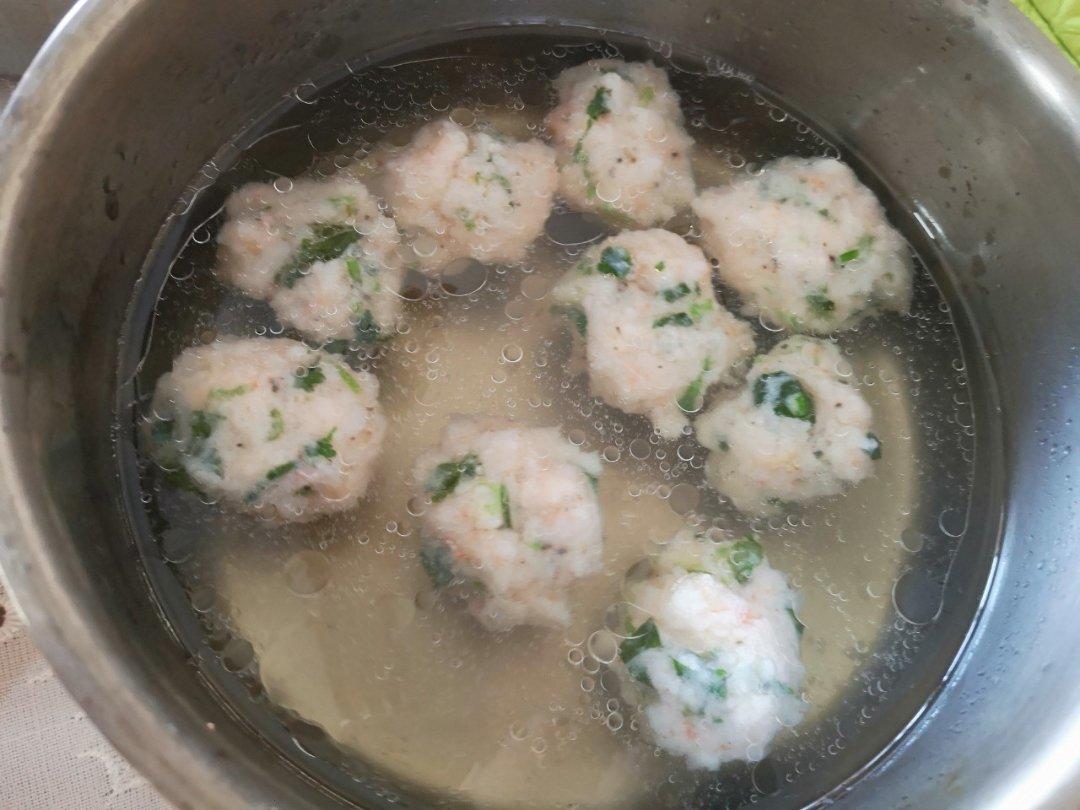 虾滑娃娃菜