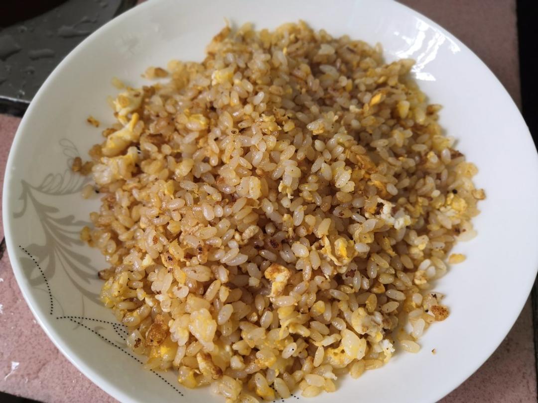 鸡蛋炒大米