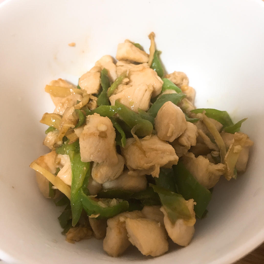 嫩滑不柴——辣椒炒鸡胸肉