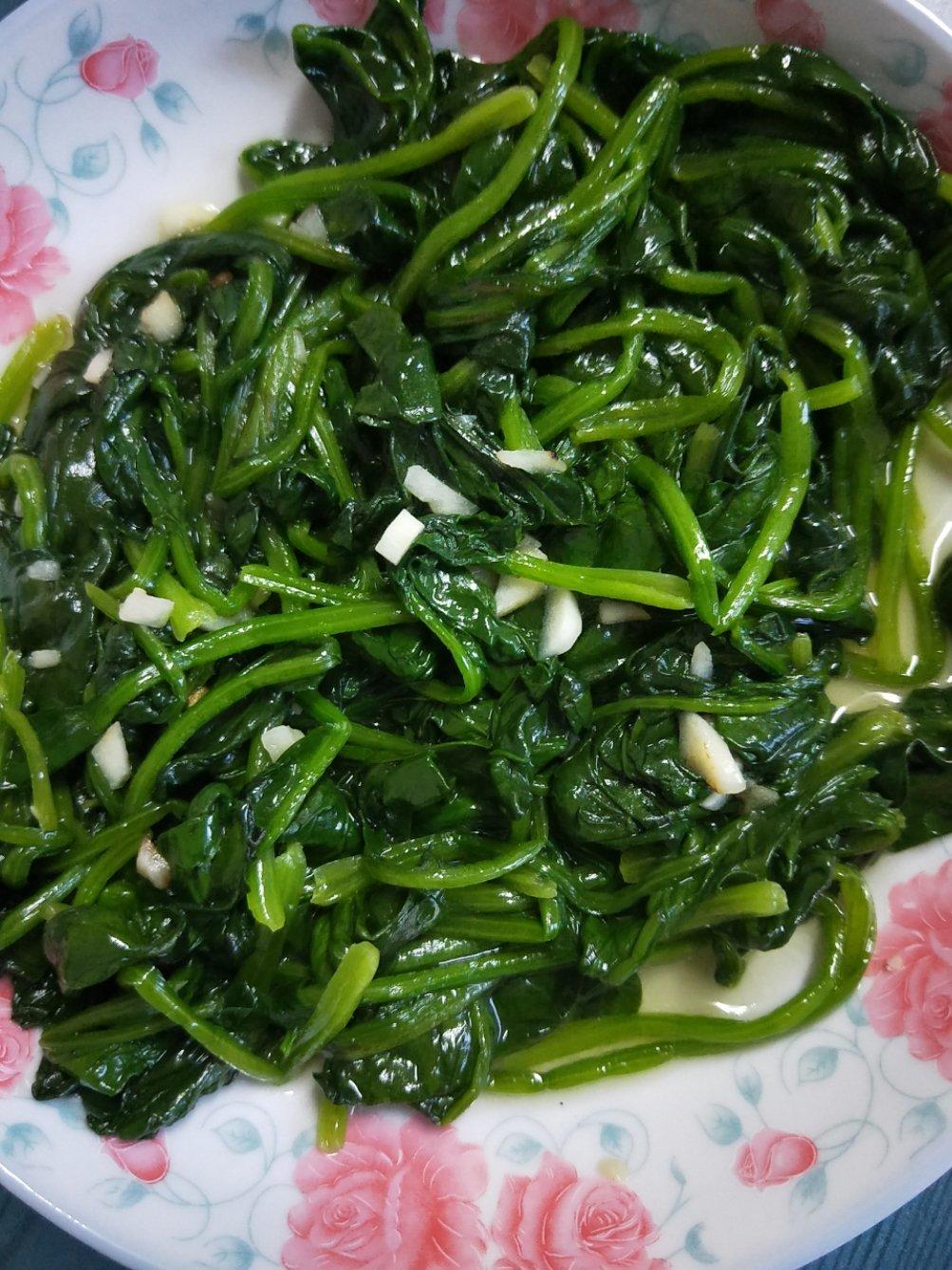 蒜蓉炒菠菜