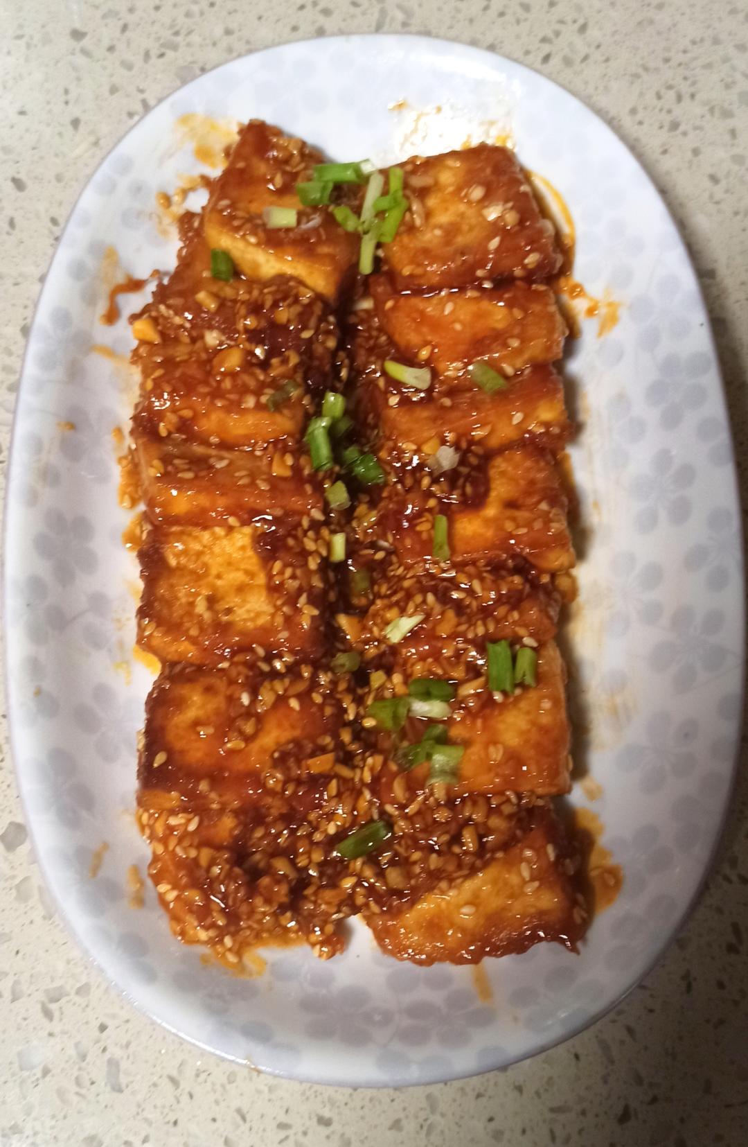 吃了会上瘾的香煎番茄汁豆腐