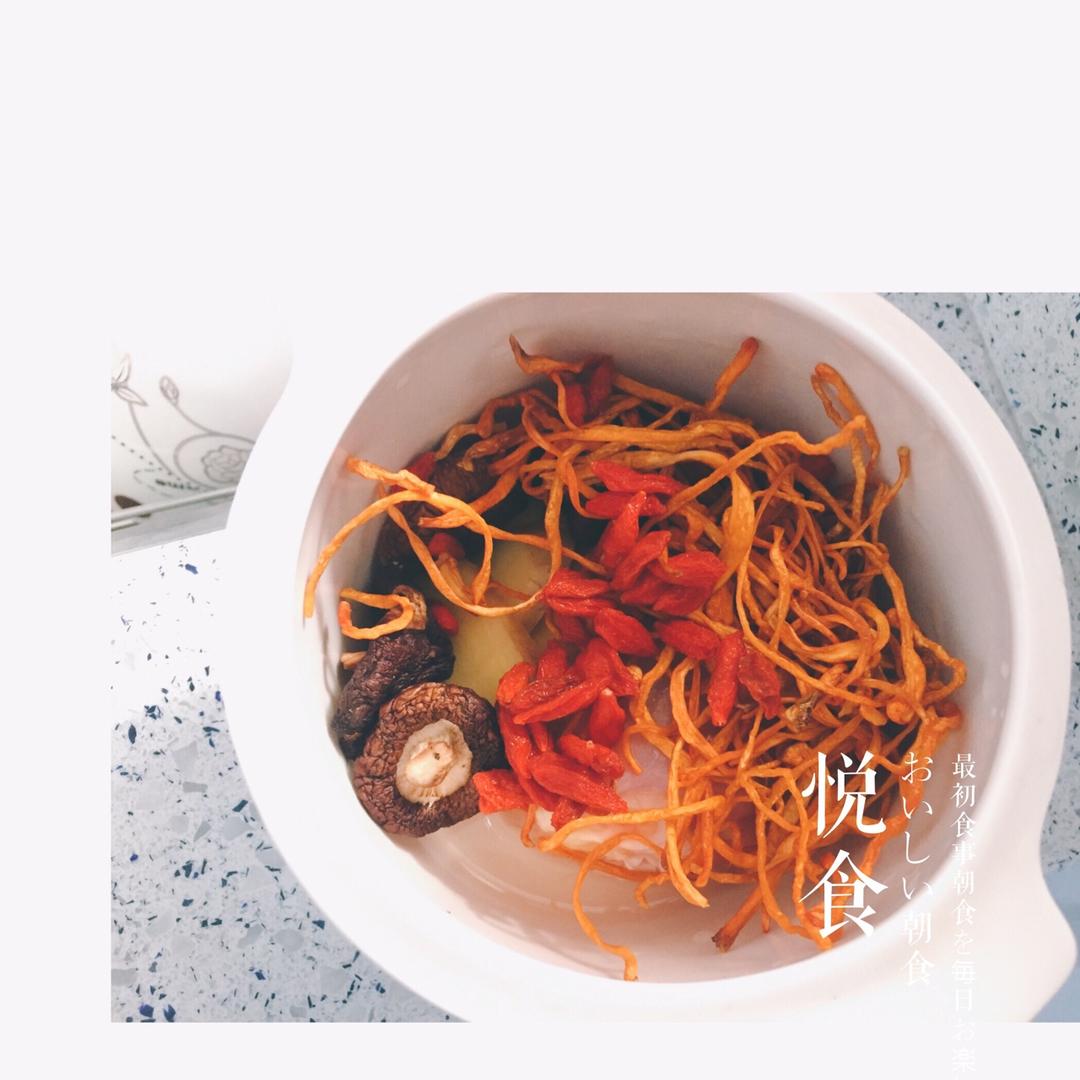 虫草花炖鸡