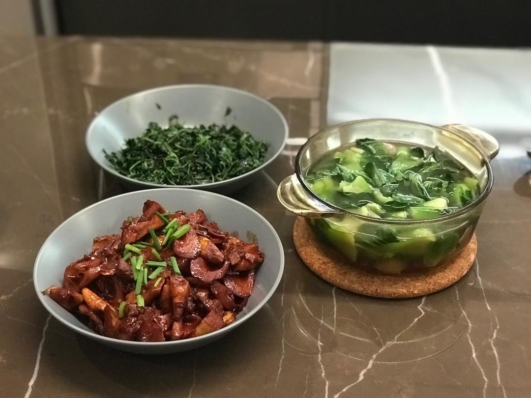 红烧肉油焖笋