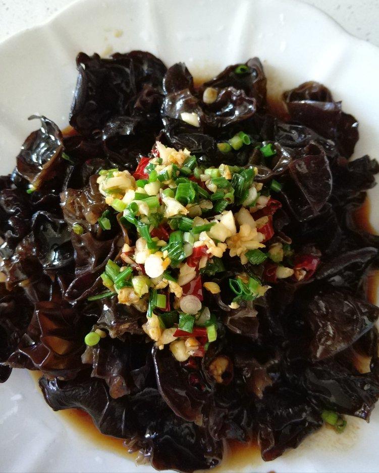 万用凉拌料汁•凉拌木耳