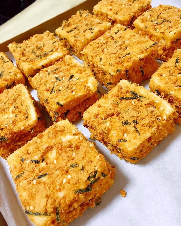 肉松小贝（小四卷）