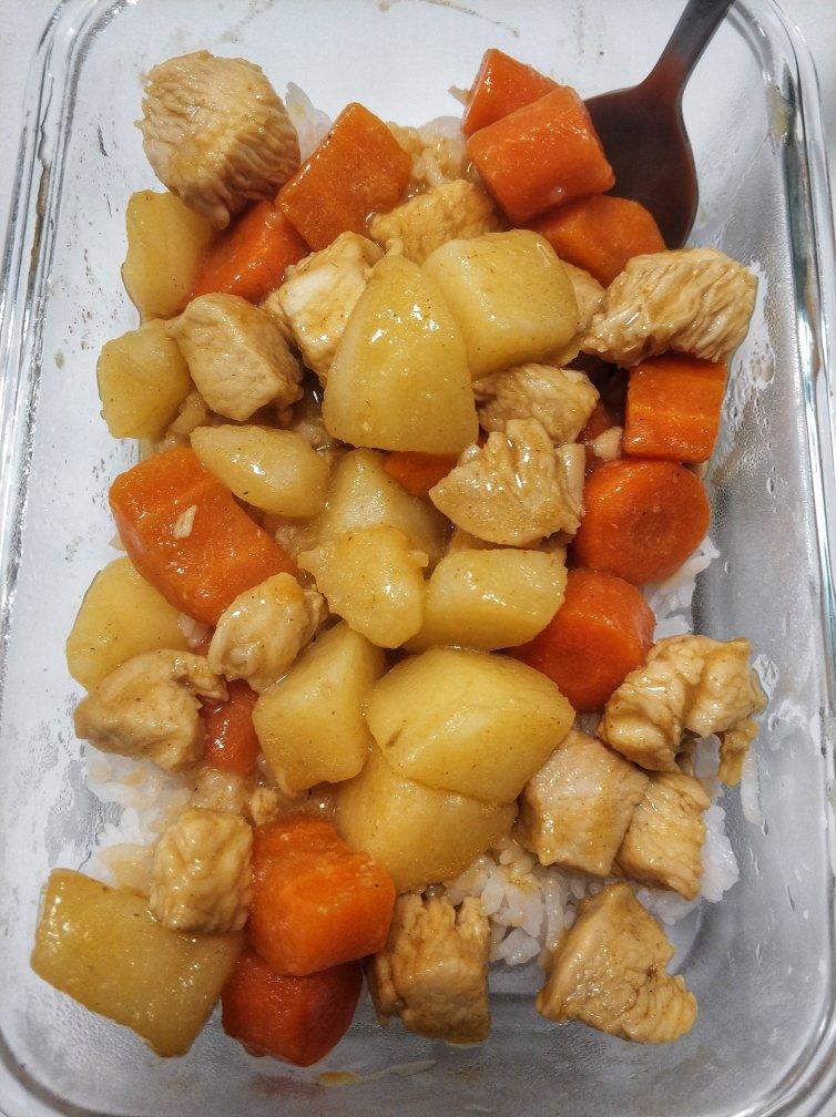 咖喱鸡块