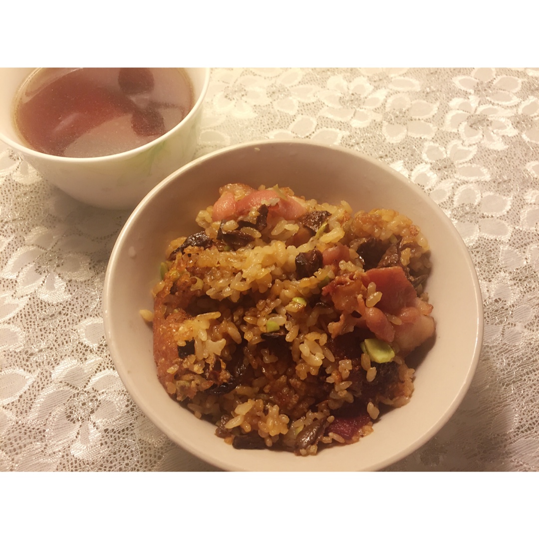 松茸培根煲仔饭