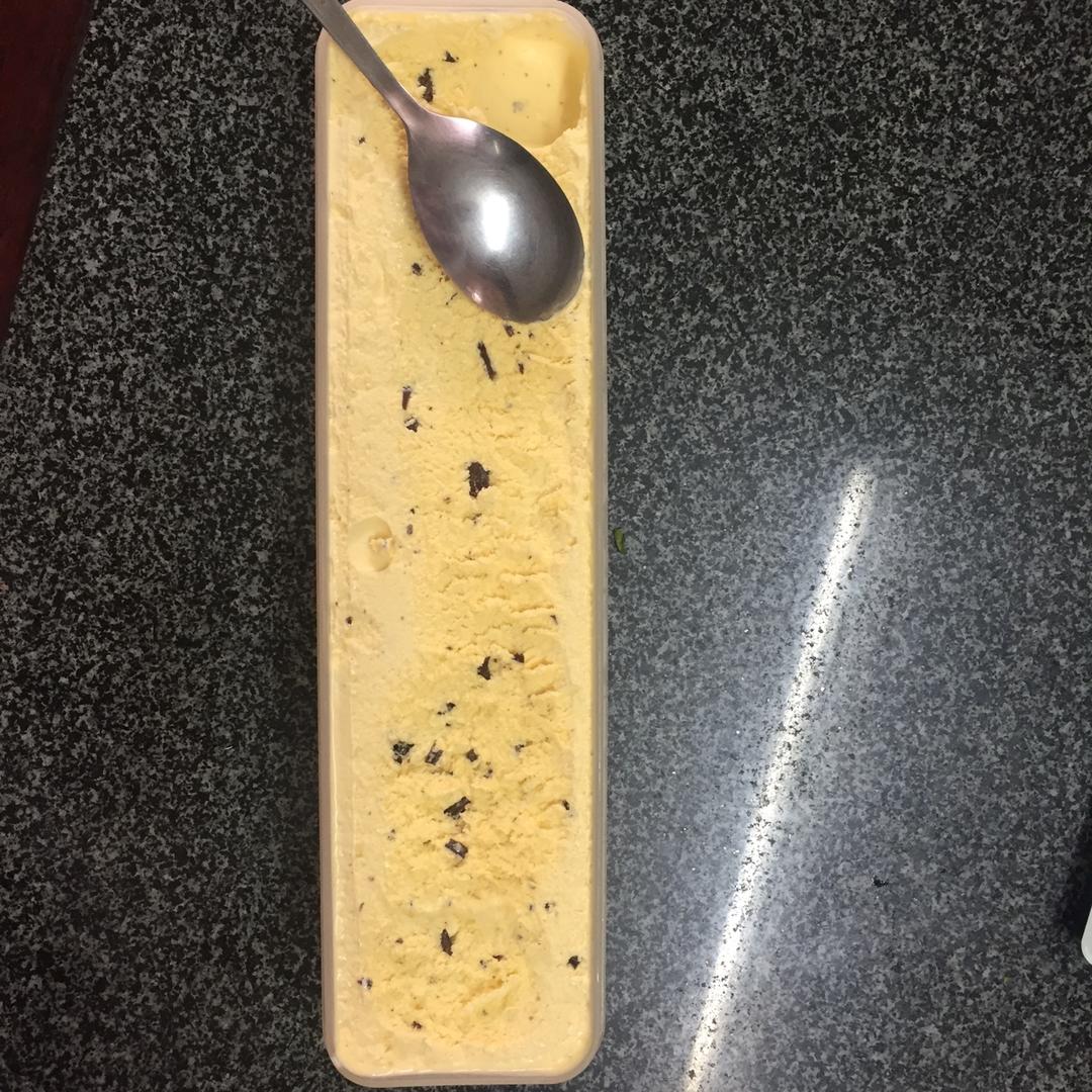 朗姆黑加仑冰淇淋 Rum Raisin Ice cream
