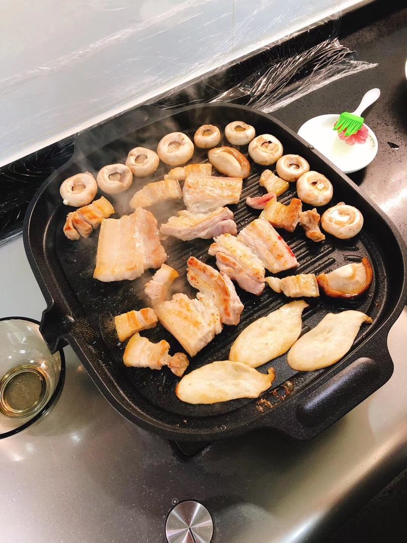 韩式烤肉（包生菜）