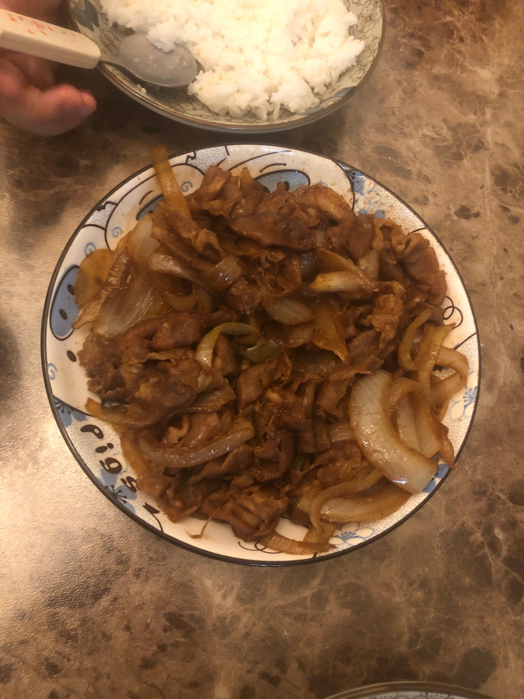 香喷喷的孜然羊肉卷