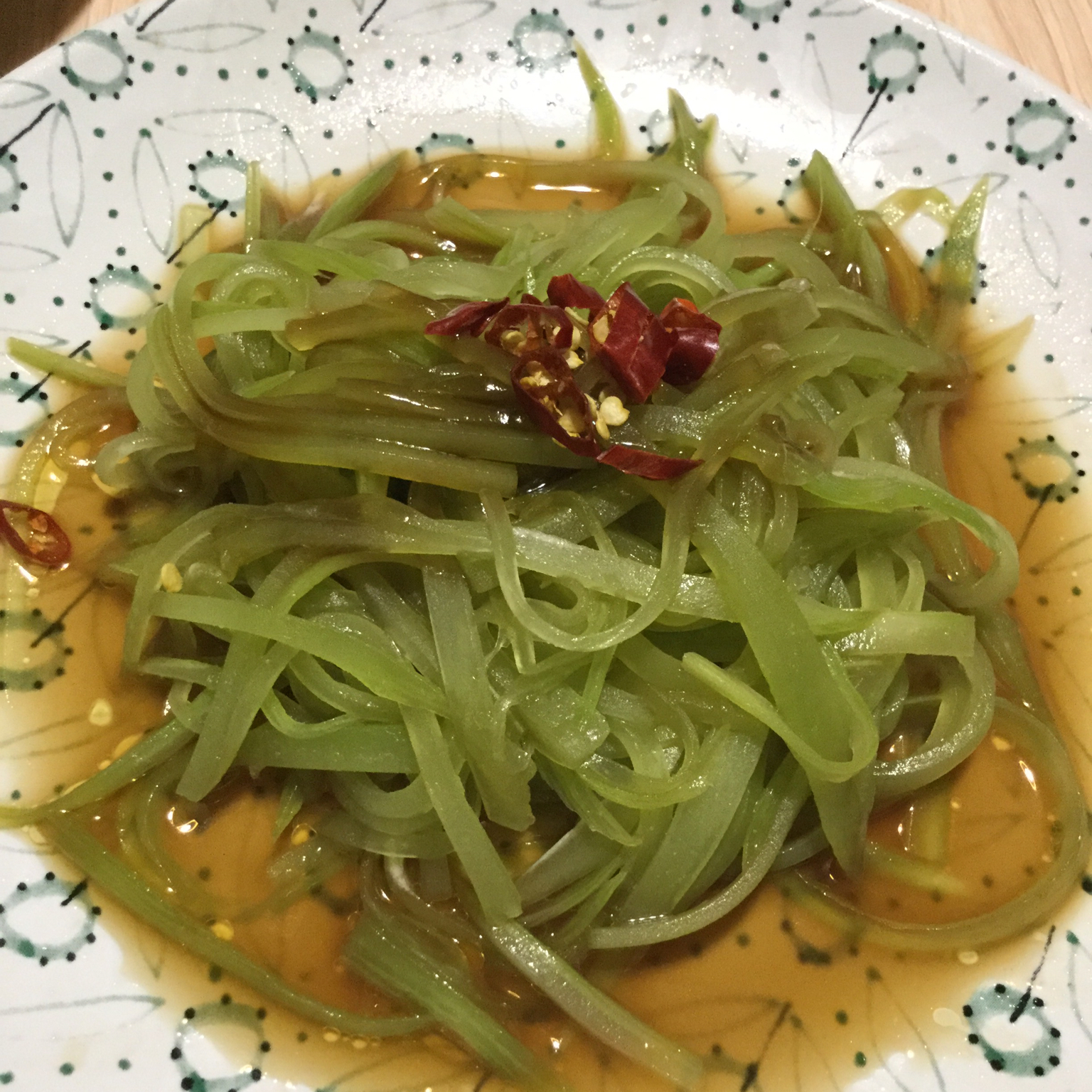 凉拌莴笋丝