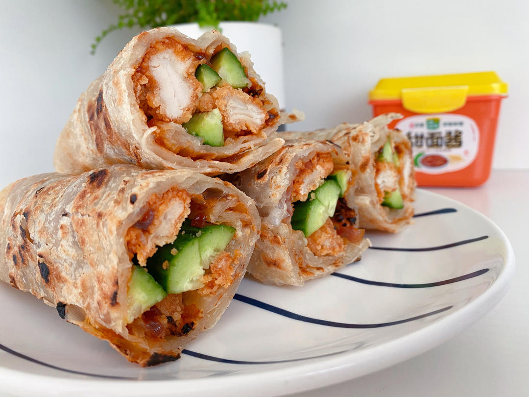 🌯老北京鸡肉卷💥灵魂酱汁和脆皮鸡柳的秘籍