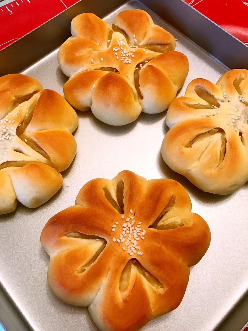 calla小花卷做的花样面包