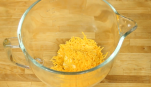 【德式烘焙】芝香奶酪条的做法 步骤1