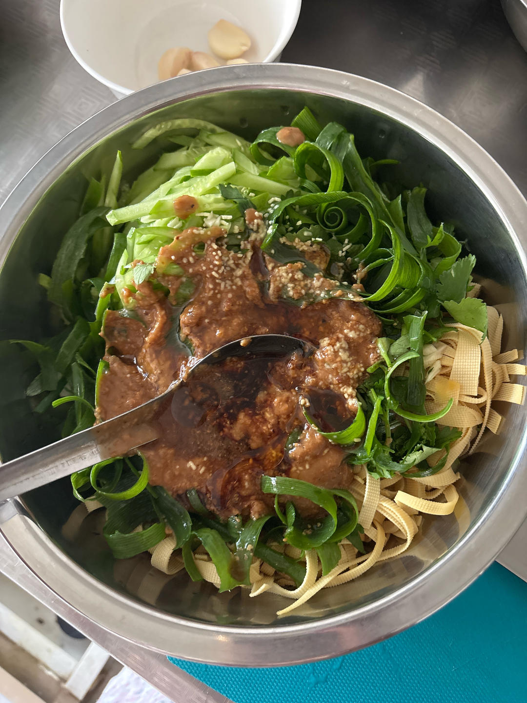 黄瓜丝拌干豆腐丝 东北凉菜
