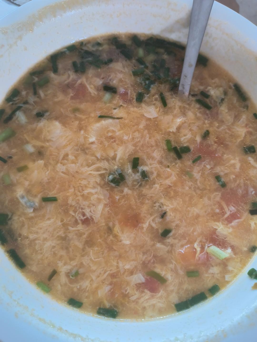 【跟我做不会错】简单又好喝的西红柿鸡蛋汤，家常又营养哦