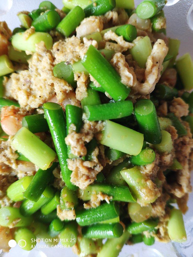 虾仁鸡蛋韭菜炒莜面！孕妇控糖餐！孕妇记菜谱！