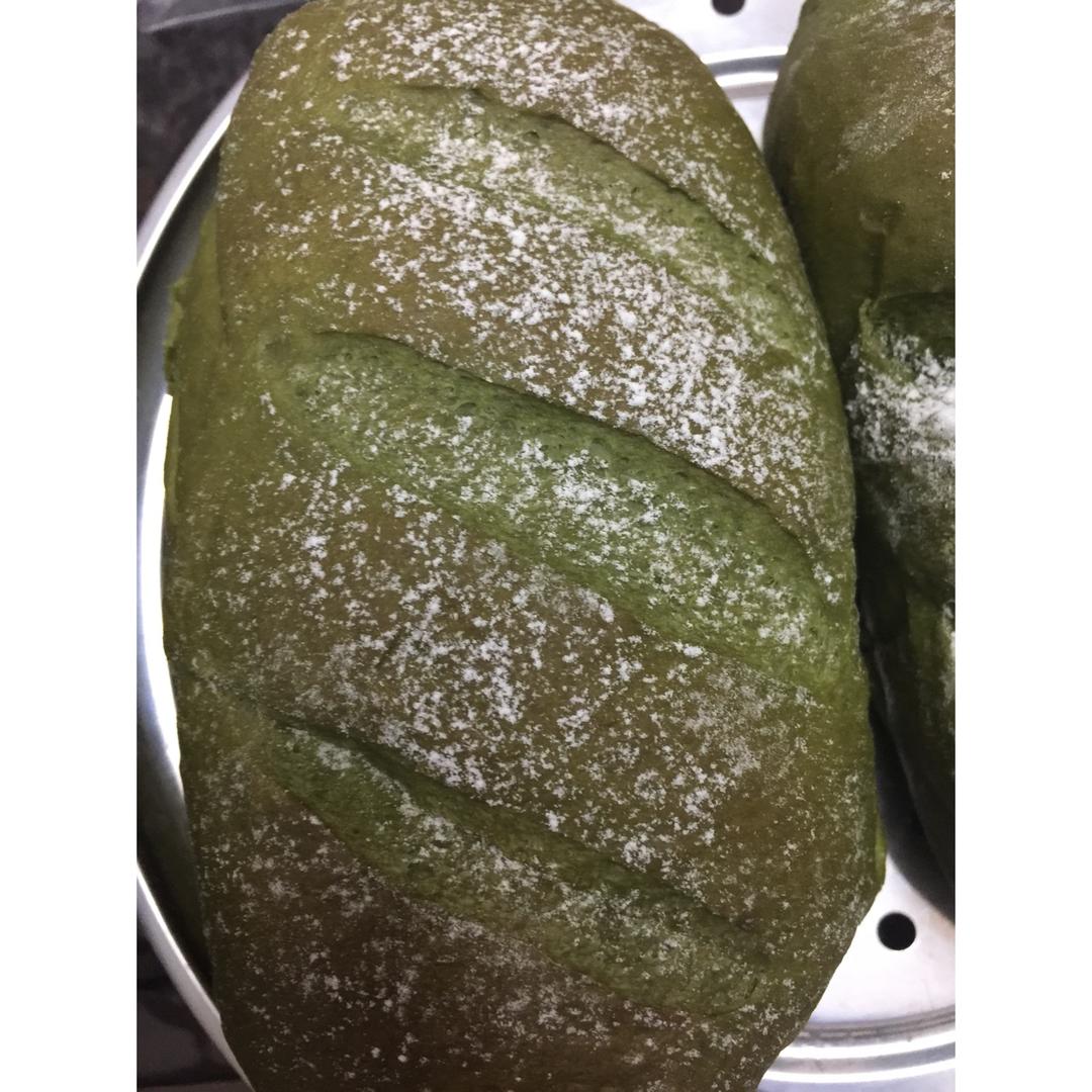 抹茶麻薯红豆软欧包