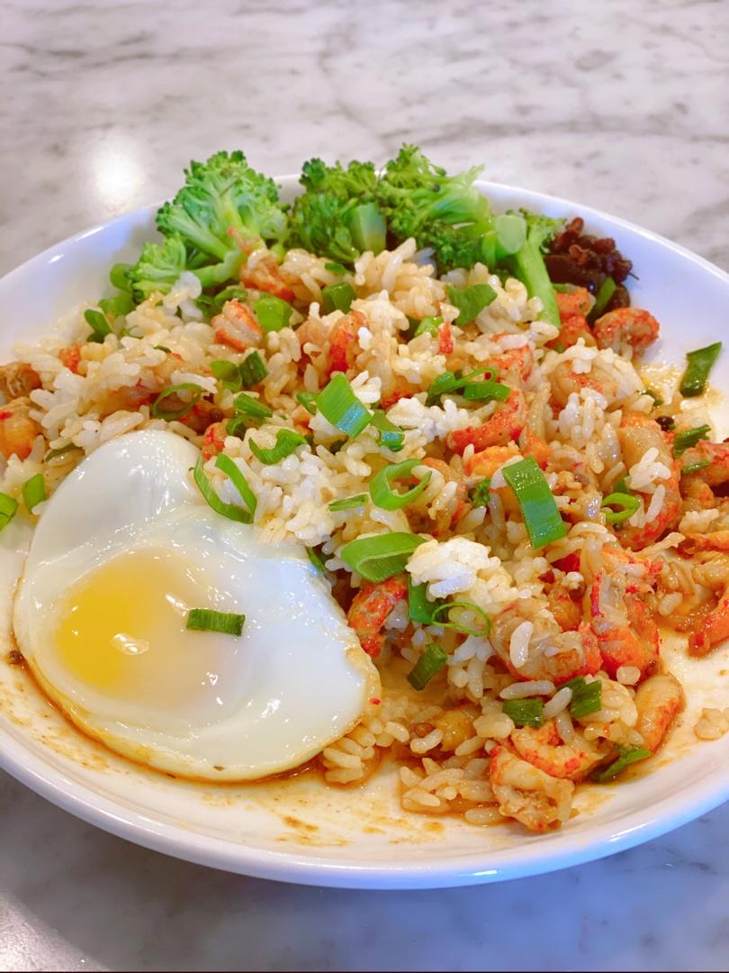 小龙虾盖饭（5分钟速成好吃不打折）