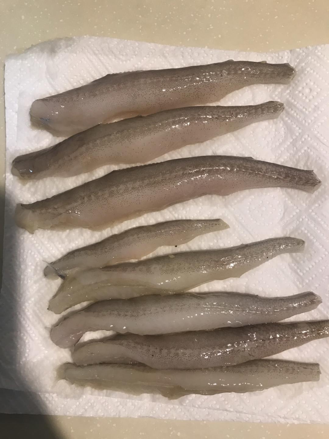 软炸龙头鱼的做法 步骤3