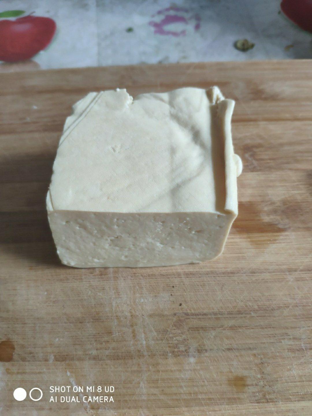 凉拌脆皮豆腐