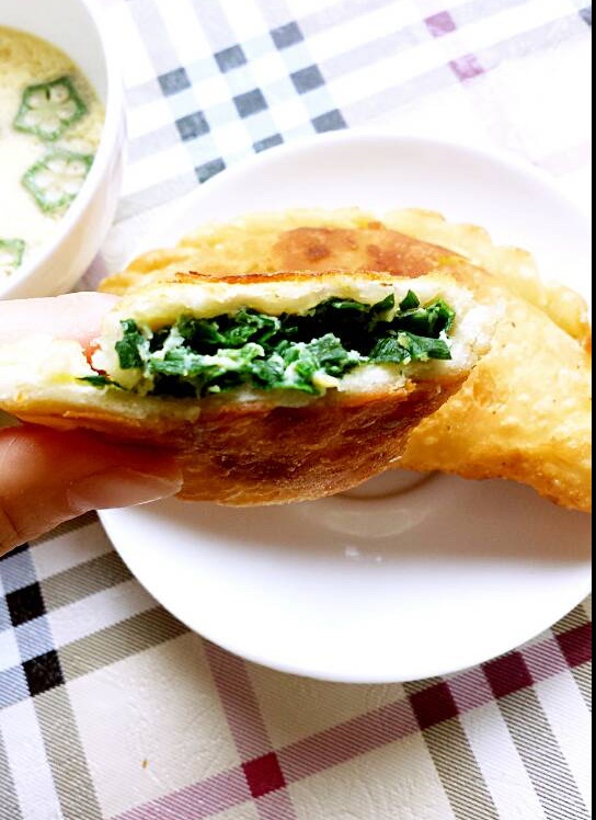 薄皮韭菜饼