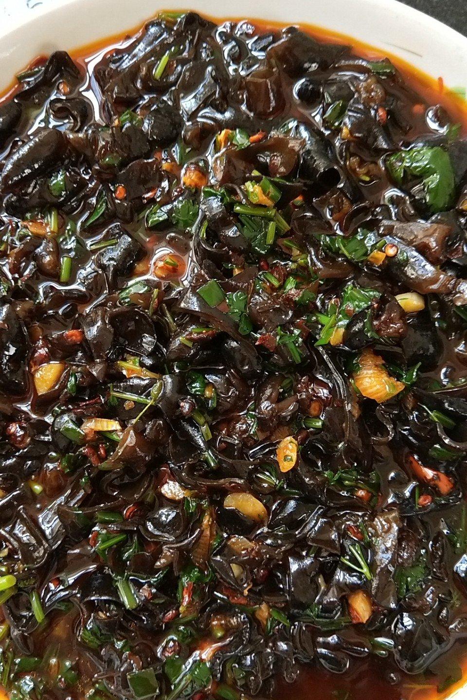 凉拌黑木耳