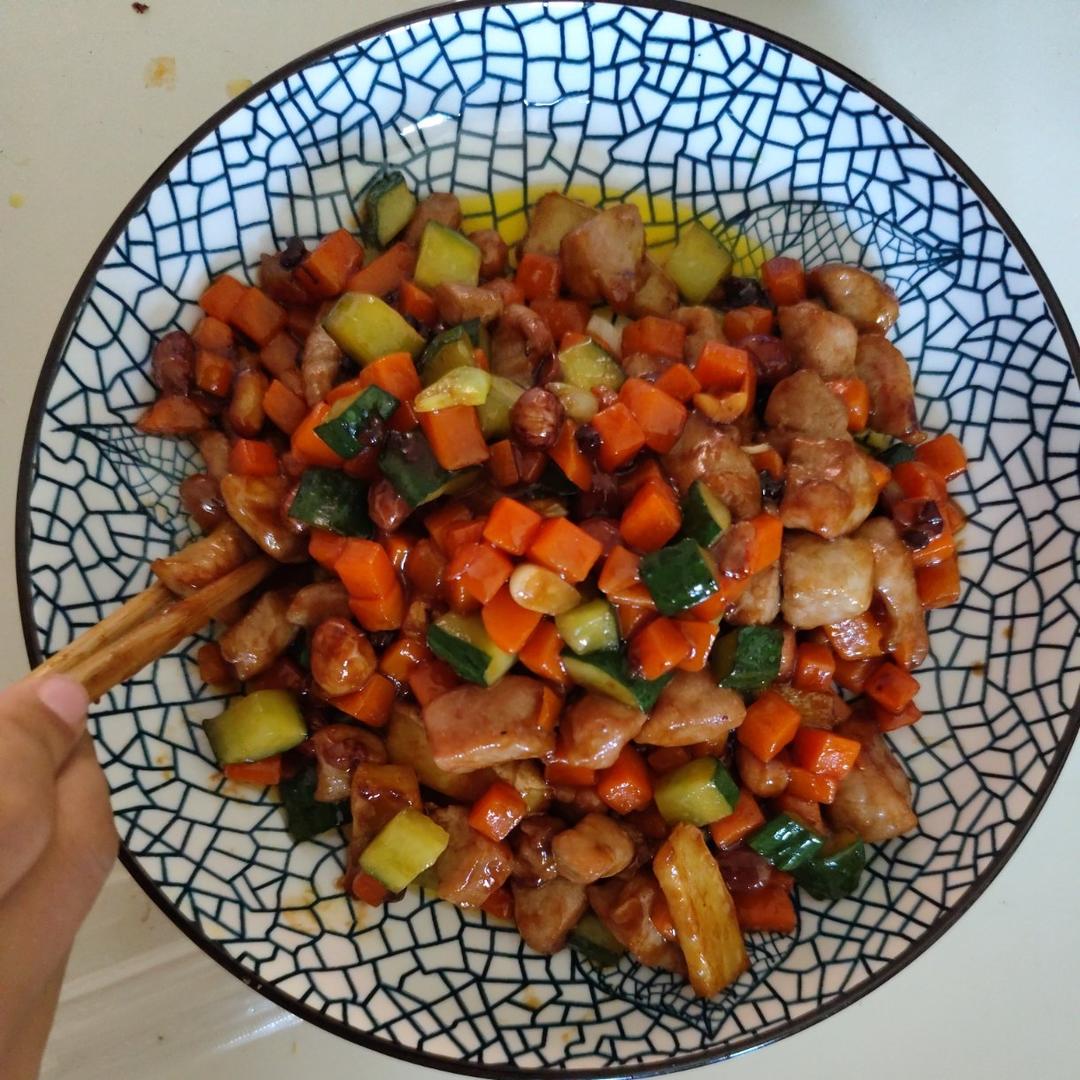 宫保鸡丁！最正宗最讲究的做法！