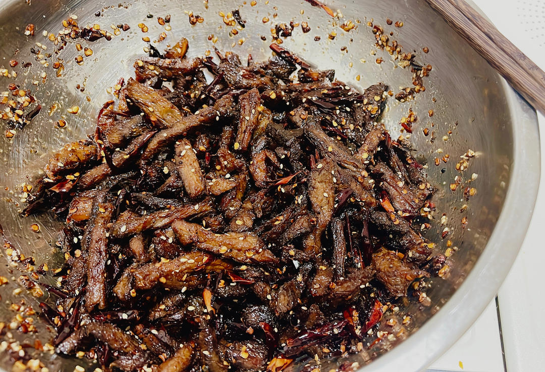 四川小吃—麻辣牛肉干