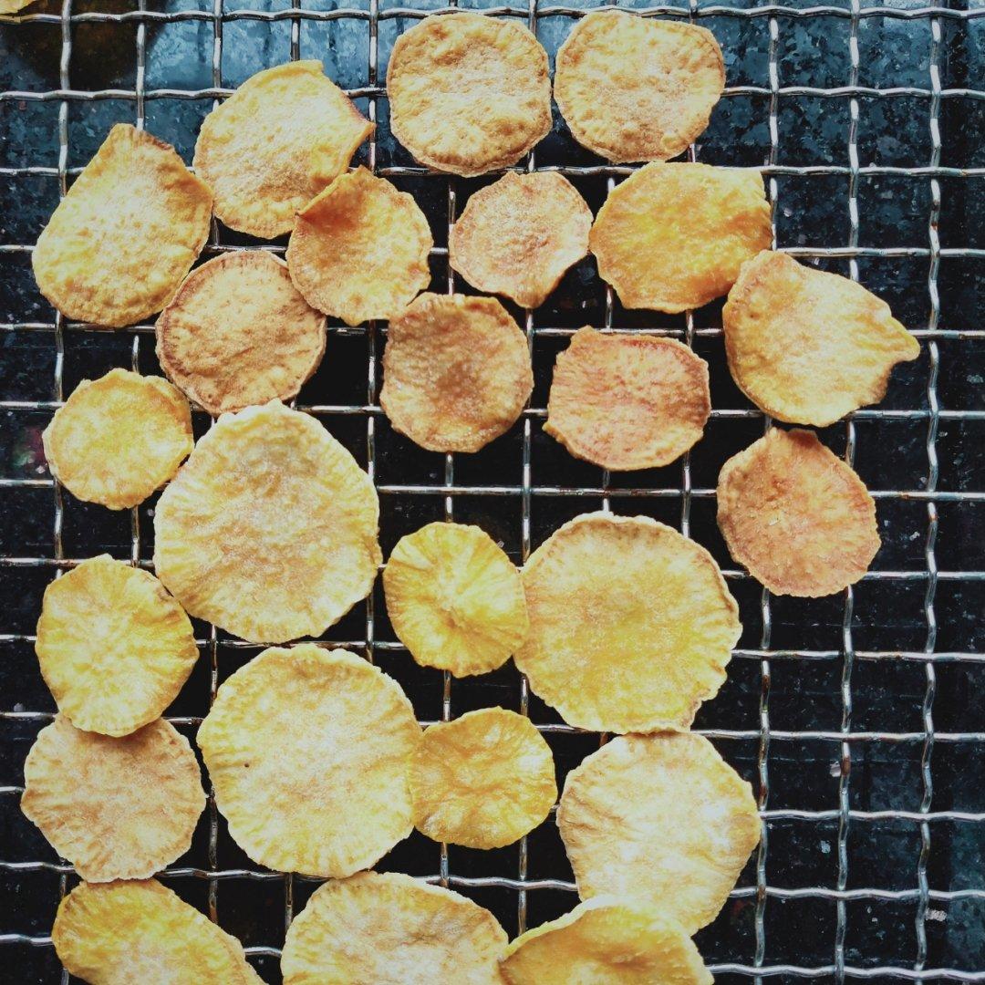 小婷下厨房香烤地瓜片.嘎嘣脆的小零食