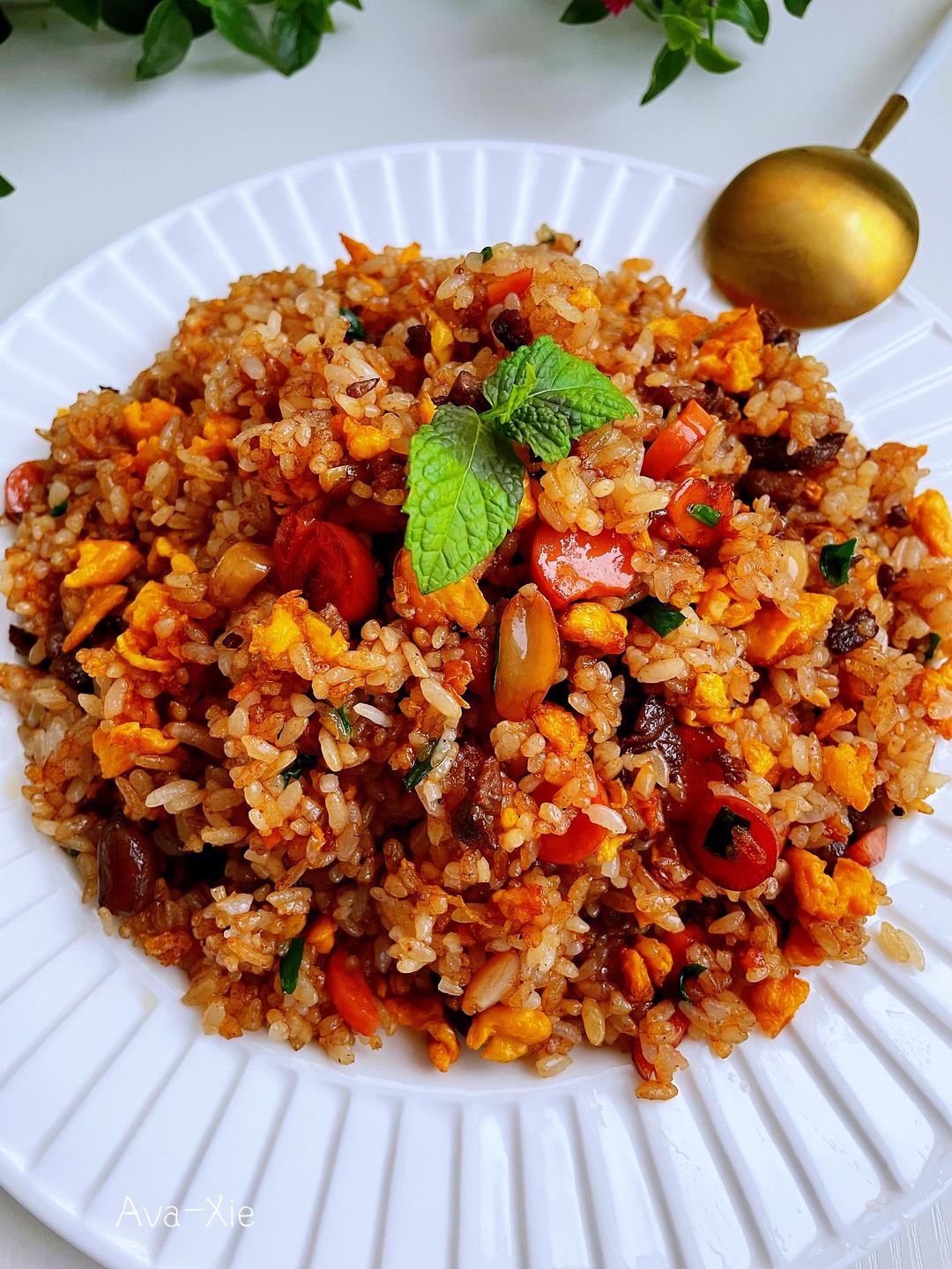 牛肉蛋炒饭的做法