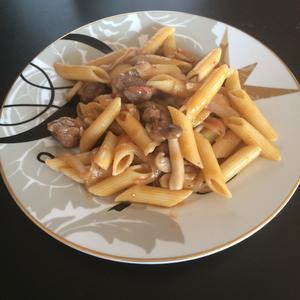 Table Seven意大利经典---拿波里辣味蘑菇意大利面Napoli Arrabiata chicken mushroom的做法 步骤4