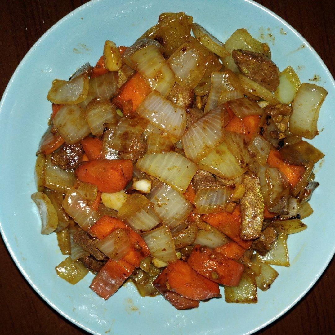 洋葱炒羊肉