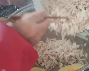 过年期间可做——陕北特色美食洋芋擦擦的做法 步骤3