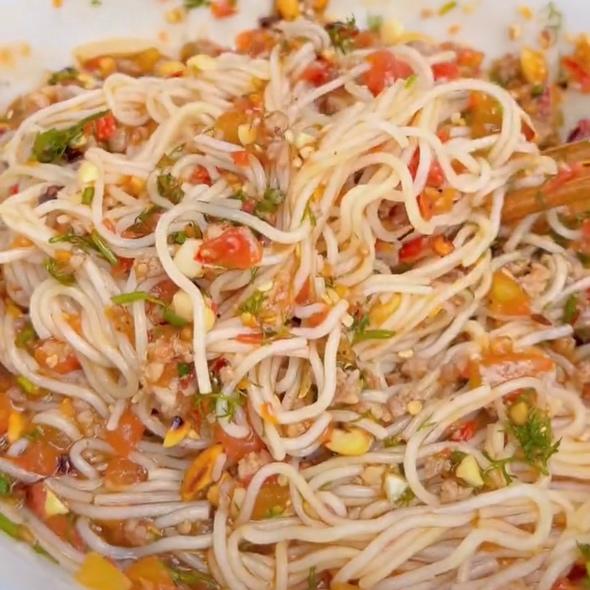 茄汁米线的做法