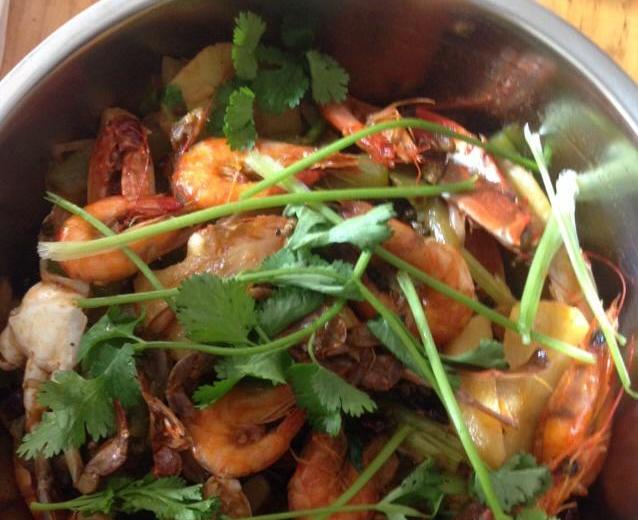 麻辣鲜香之——干锅虾蟹的做法