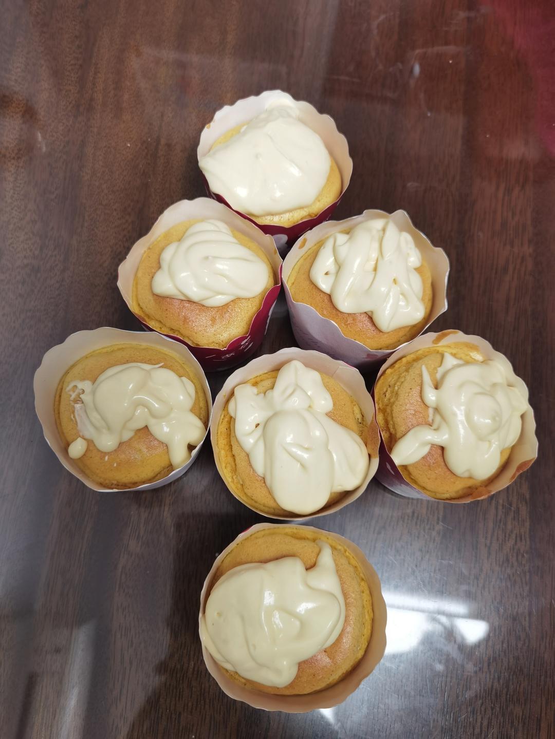 日式豆乳奶酪爆浆蛋糕