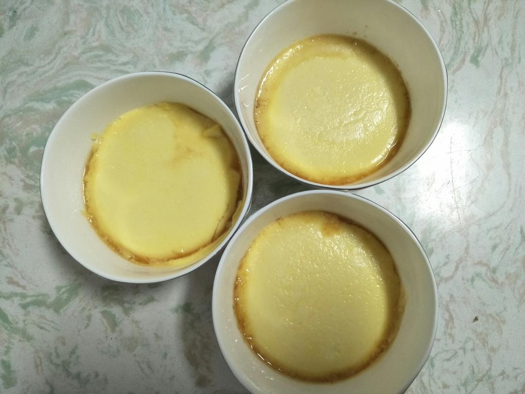 超简易滑又弹的鸡蛋布丁Custard Pudding(详细教程)