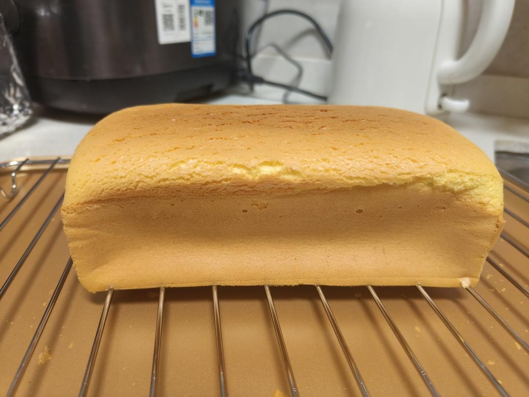 堪比柯基屁股
爆浆芝士🧀古早蛋糕