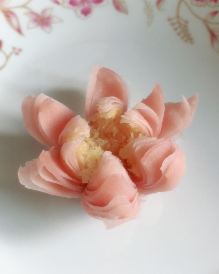 lynnlee2004做的莲花酥