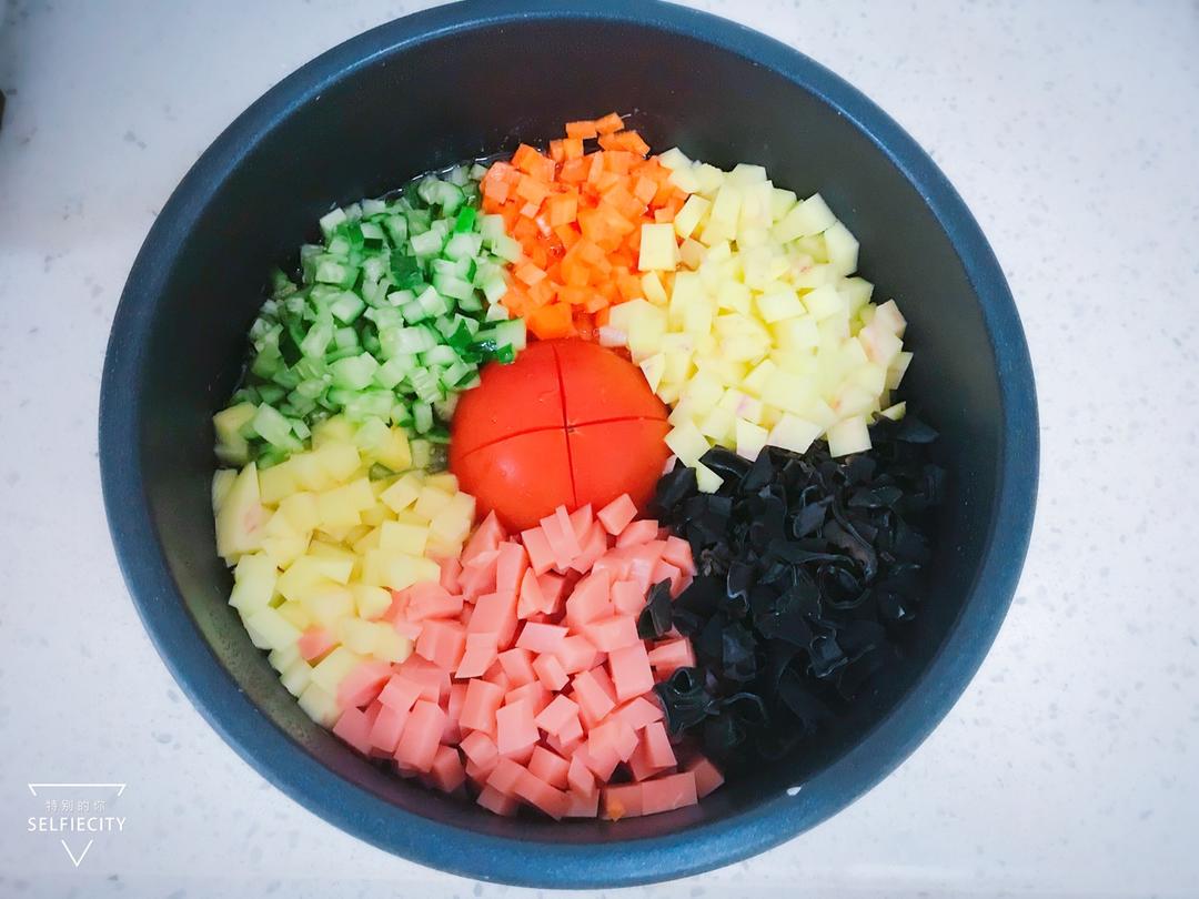 一只番茄饭