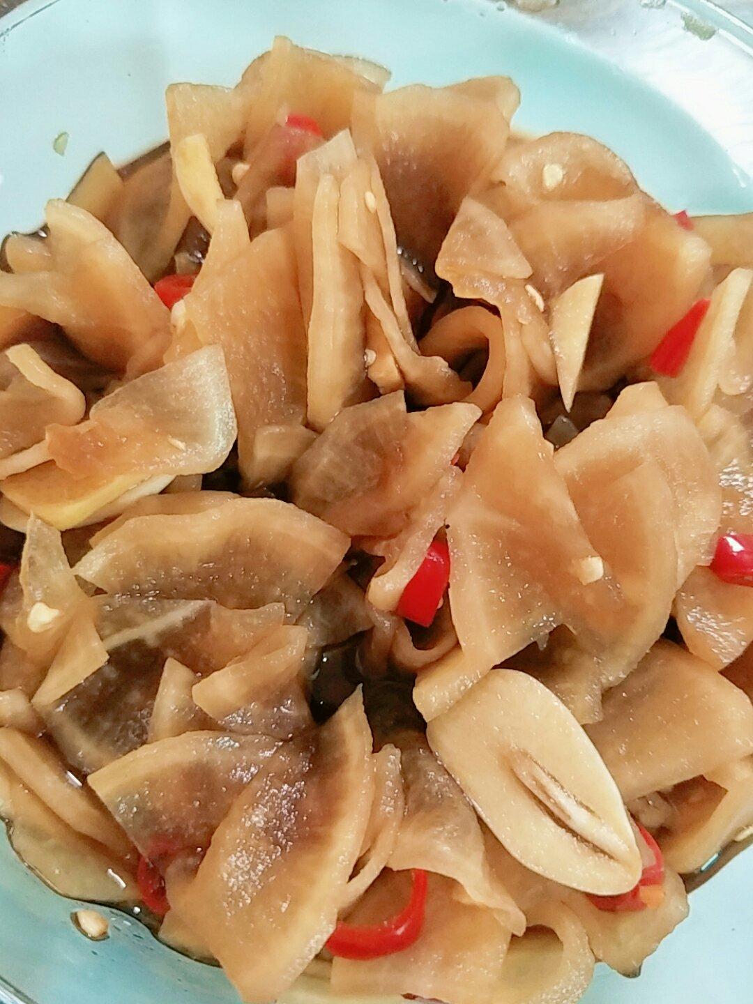 三步爽口酸酸辣辣腌萝卜片小咸菜