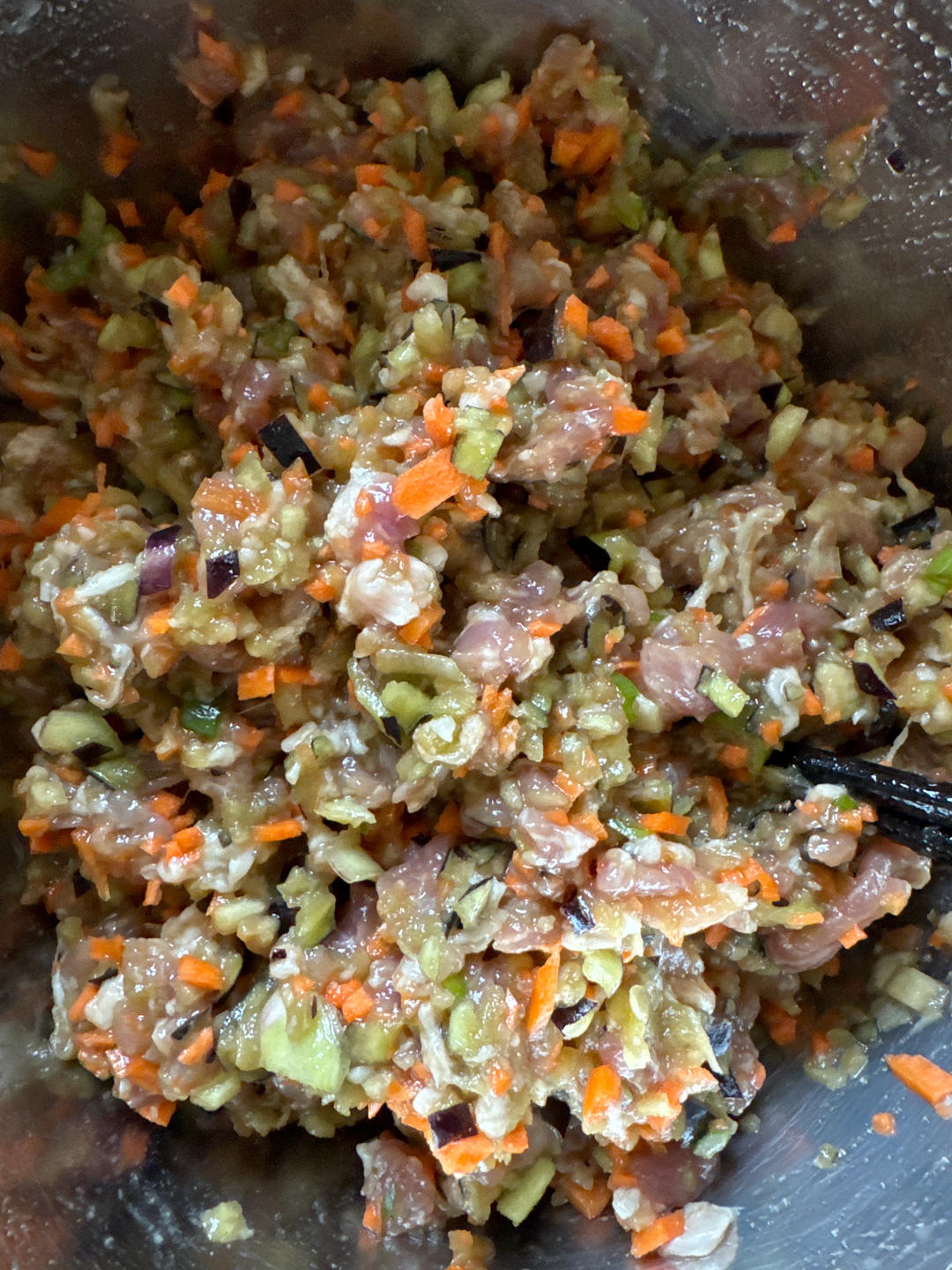 茄子胡萝卜猪肉小馄饨