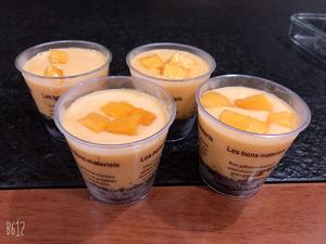 芒果酸奶慕斯杯的做法 步骤7