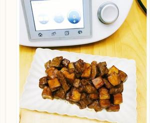 杏鲍菇炒牛肉粒小美的做法 步骤4