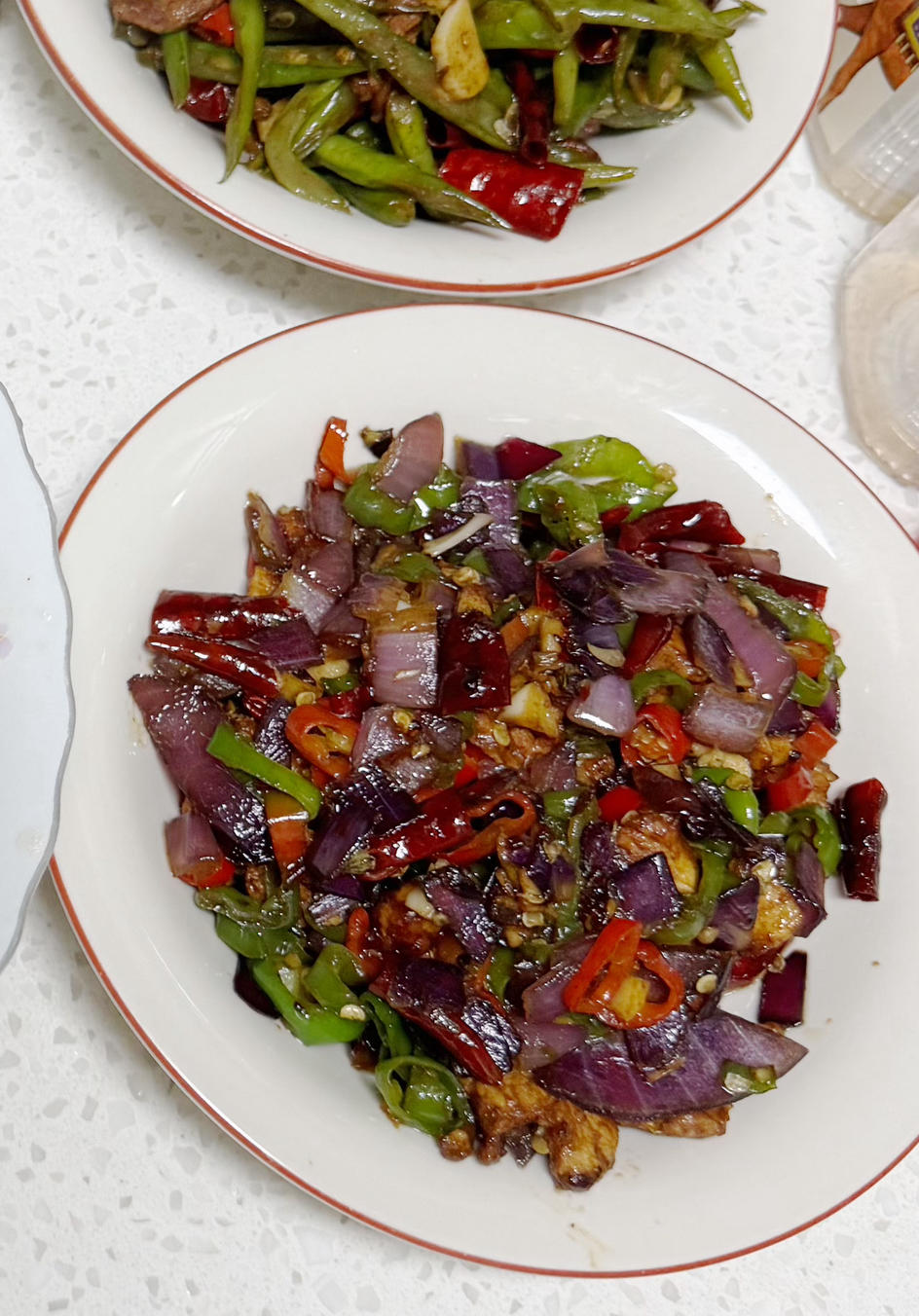色香味俱全的洋葱炒肉