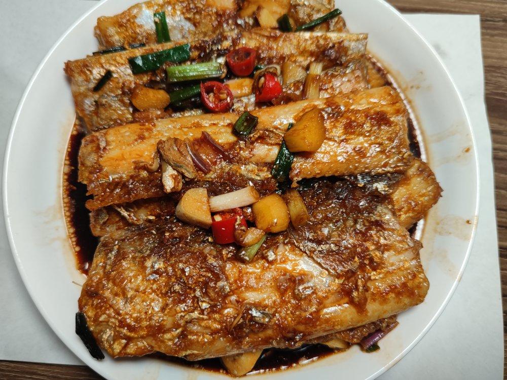 零失误的红烧带鱼，经典家常菜，吃了就忘不掉的味道